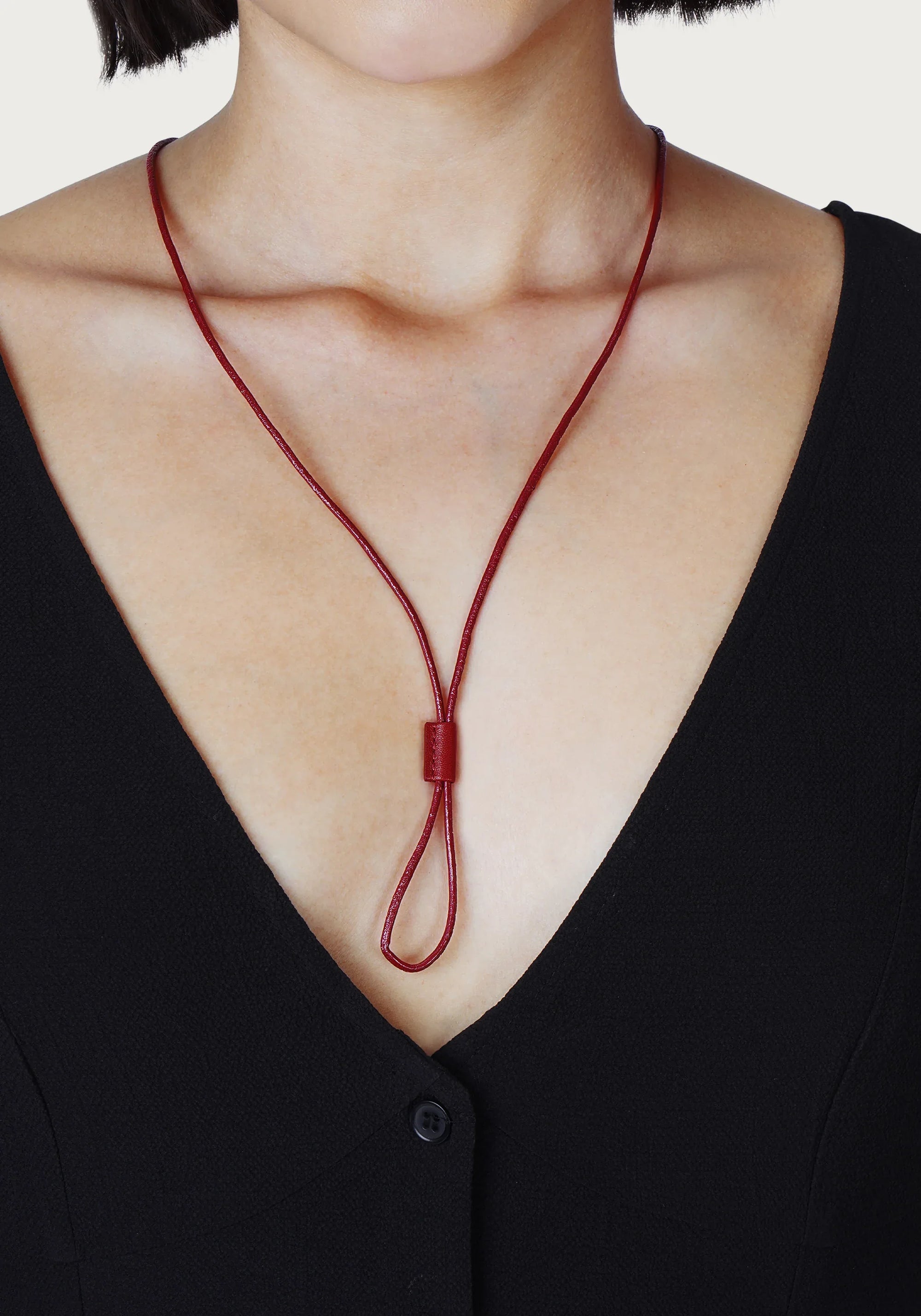 Cheval Leather Necklace, Gold